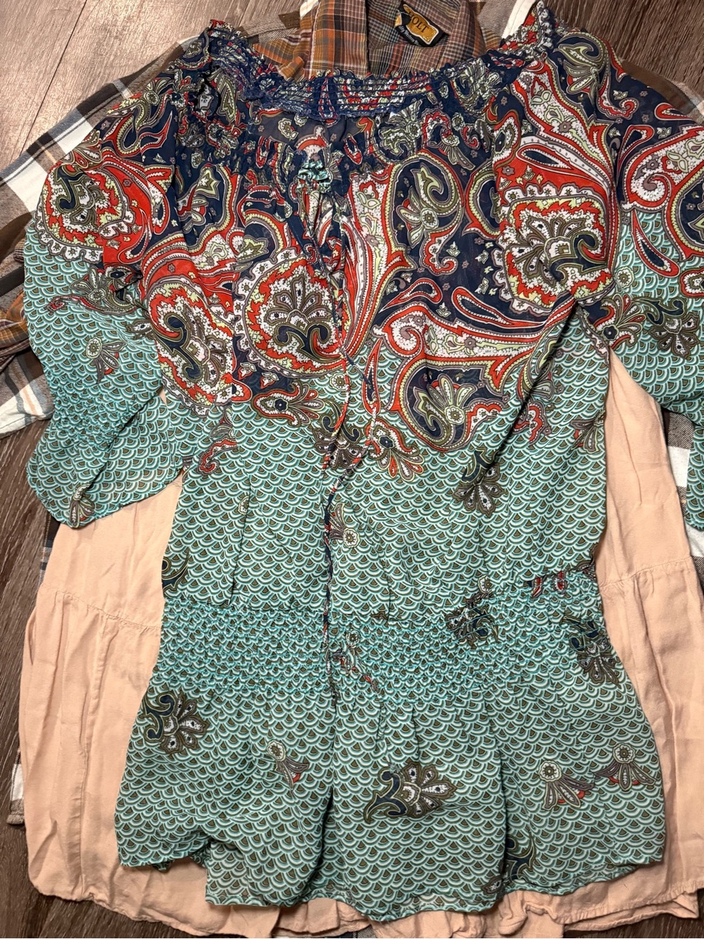 70s Revival Volcom Boho Paisley Cinched Waist Boho Blouse